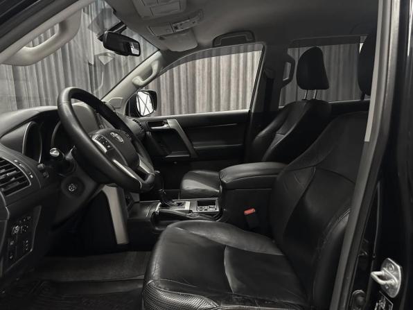Toyota Land Cruiser Prado 150 Series с пробегом 2011 года, цена 2 685 000 рублей, 369000 км, внедорожник, Автокод Объявления