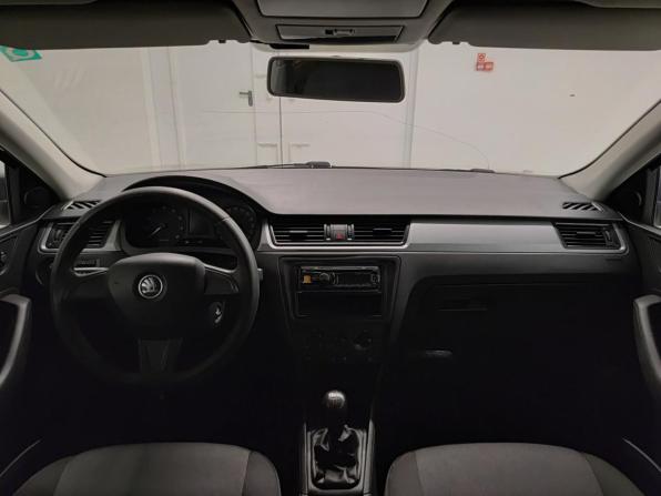 Skoda Rapid I с пробегом 2014 года, цена 730 000 рублей, 263663 км, лифтбек, Автокод Объявления