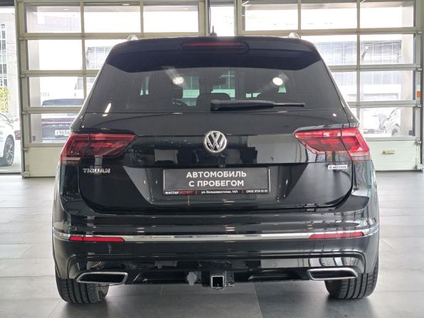 Volkswagen Tiguan II с пробегом 2020 года, цена 2 639 000 рублей, 218000 км, внедорожник, Автокод Объявления