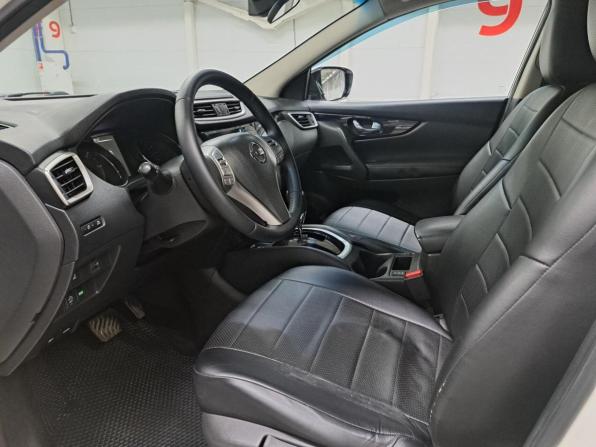 Nissan Qashqai II с пробегом 2018 года, цена 1 579 999 рублей, 129220 км, внедорожник, Автокод Объявления