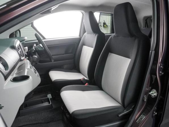 Daihatsu Mira e:S II с пробегом 2021 года, цена 999 000 рублей, 56653 км, хэтчбек, Автокод Объявления