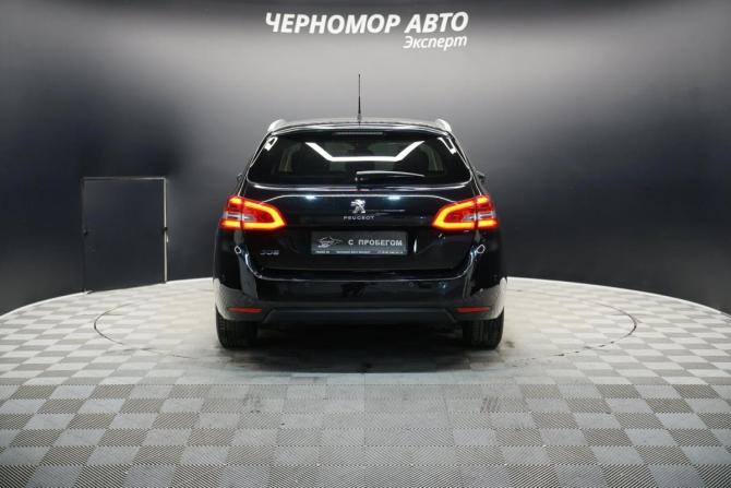 Peugeot 308 II Рестайлинг с пробегом 2018 года, цена 1 690 000 рублей, 149447 км, универсал, Автокод Объявления