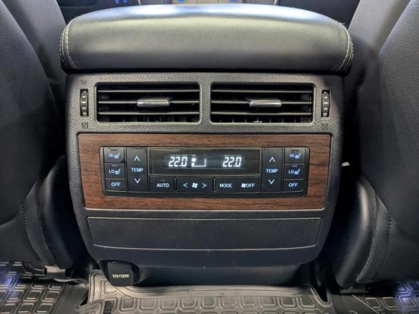 Toyota Land Cruiser 200 Series Рестайлинг 2 с пробегом 2019 года, цена 7 550 000 рублей, 132326 км, внедорожник, Автокод Объявления