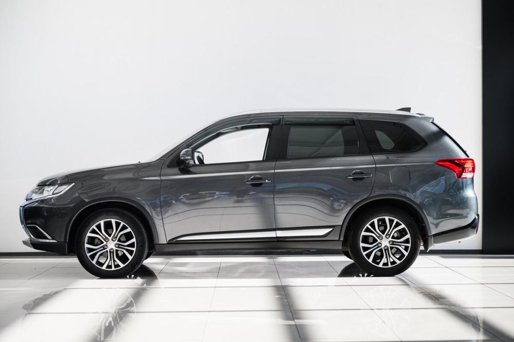 Mitsubishi Outlander III Рестайлинг 2 Оренбург  - изображение 5