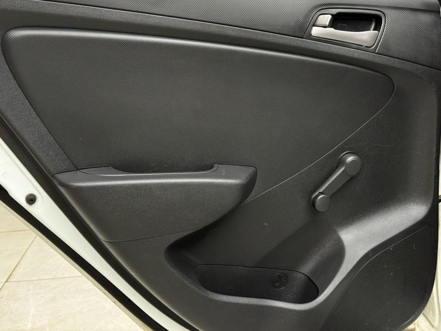 Hyundai Solaris I Рестайлинг Ижевск  - изображение 25