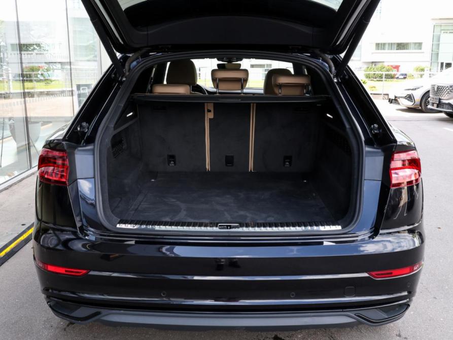 Audi Q8 I (4M) Москва  - изображение 9