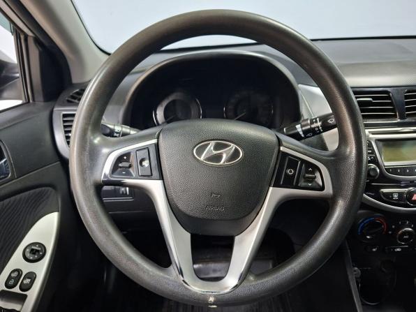 Hyundai Solaris I с пробегом 2014 года, цена 865 000 рублей, 203672 км, седан, Автокод Объявления