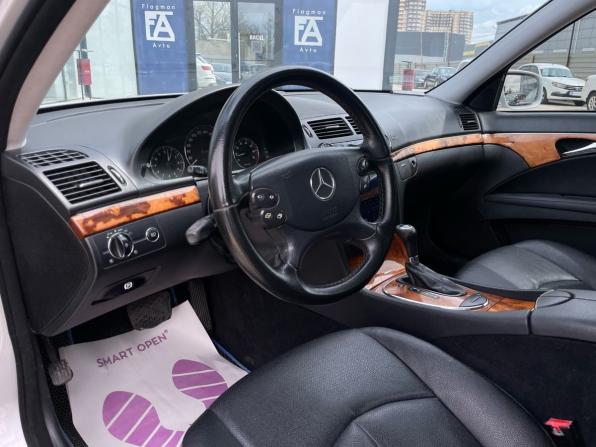 Mercedes-Benz E-Класс III (W211 S211) Рестайлинг с пробегом 2007 года, цена 920 000 рублей, 240000 км, седан, Автокод Объявления