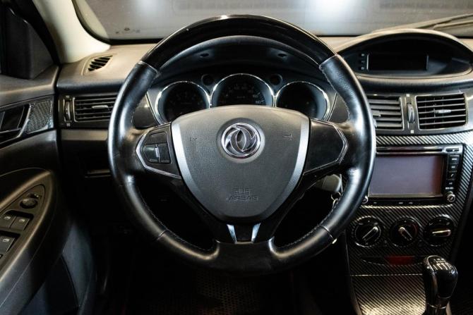 Dongfeng H30 Cross с пробегом 2015 года, цена 565 000 рублей, 183538 км, хэтчбек, Автокод Объявления