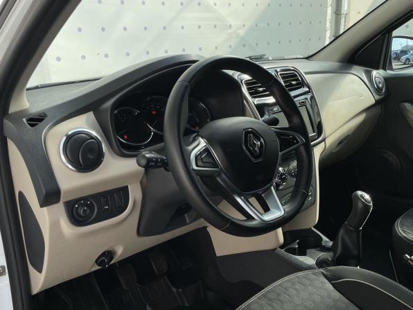 Renault Logan II с пробегом 2018 года, цена 950 000 рублей, 145389 км, седан, Автокод Объявления