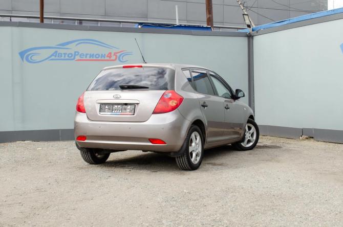 Kia Ceed I с пробегом 2008 года, цена 599 000 рублей, 202000 км, хэтчбек, Автокод Объявления