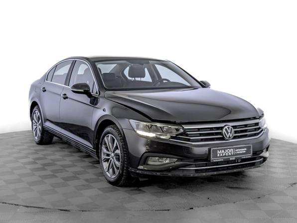 Volkswagen Passat B8 Рестайлинг с пробегом 2020 года, цена 2 459 000 рублей, 33972 км, седан, Автокод Объявления