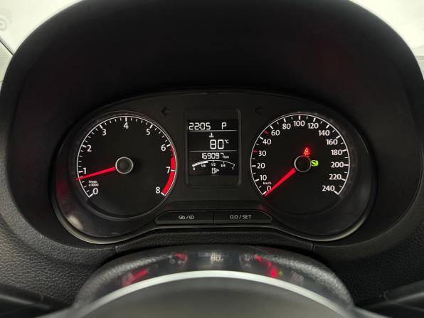 Volkswagen Polo V Рестайлинг с пробегом 2019 года, цена 1 190 000 рублей, 169096 км, седан, Автокод Объявления