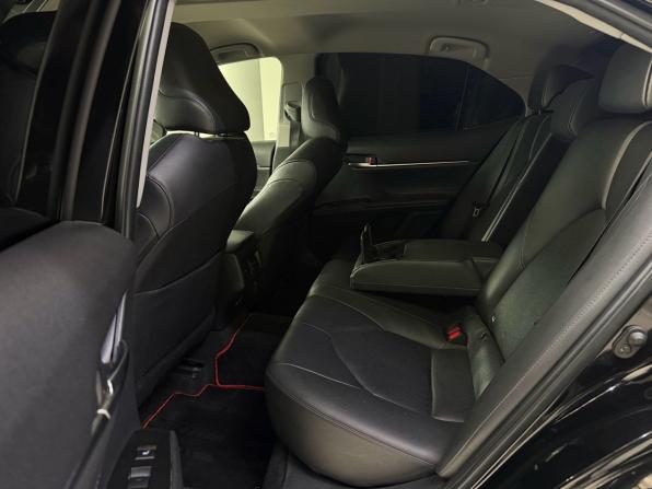 Toyota Camry VIII (XV70) Рестайлинг с пробегом 2021 года, цена 2 900 000 рублей, 122800 км, седан, Автокод Объявления