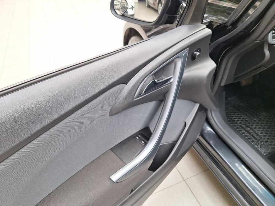 Opel Astra J Рестайлинг Челябинск  - изображение 16