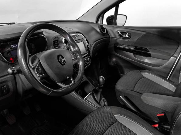 Renault Kaptur I с пробегом 2017 года, цена 1 110 000 рублей, 205011 км, внедорожник, Автокод Объявления