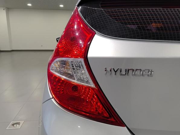 Hyundai Solaris I с пробегом 2012 года, цена 664 000 рублей, 176159 км, хэтчбек, Автокод Объявления