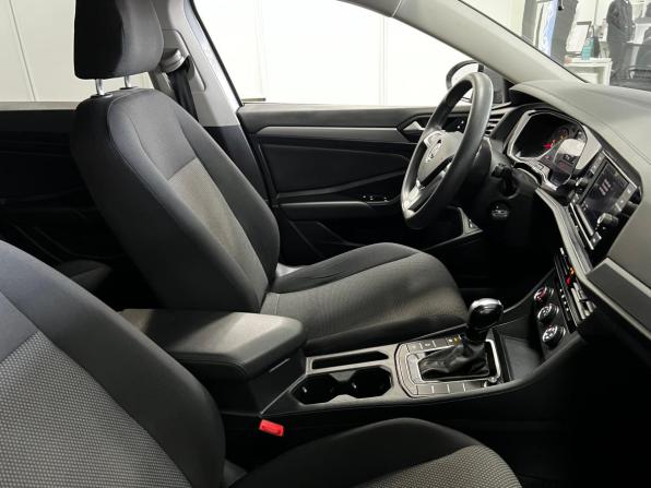 Volkswagen Jetta VII с пробегом 2021 года, цена 1 370 000 рублей, 203255 км, седан, Автокод Объявления