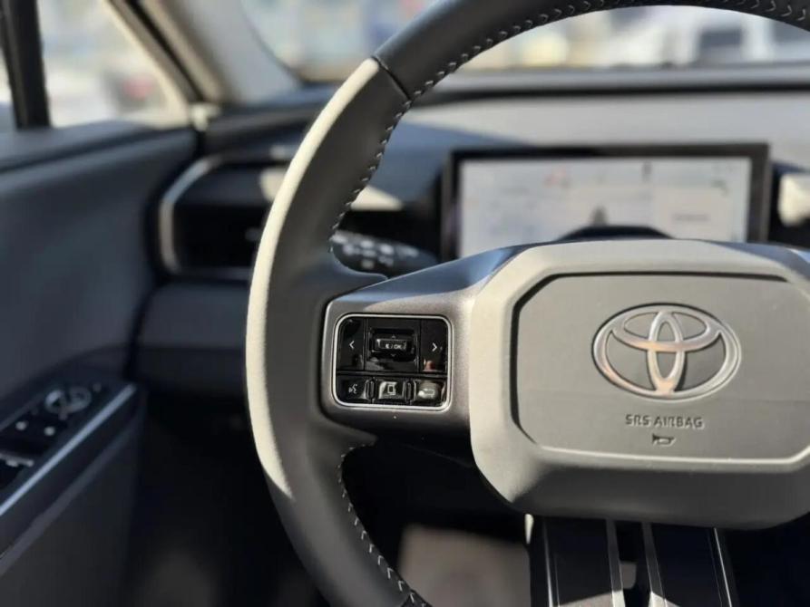 Toyota RAV4 VI (XA60) Пермь  - изображение 18