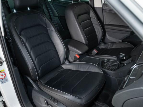 Volkswagen Tiguan II Рестайлинг с пробегом 2020 года, цена 2 850 000 рублей, 135875 км, внедорожник, Автокод Объявления
