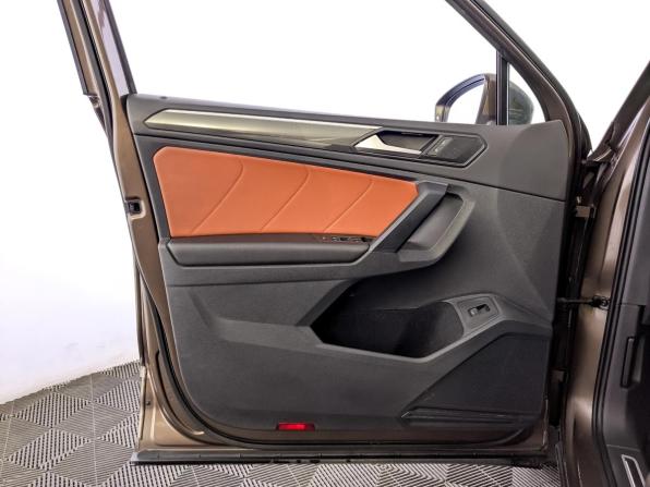Volkswagen Tiguan II с пробегом 2019 года, цена 2 720 000 рублей, 138492 км, внедорожник, Автокод Объявления