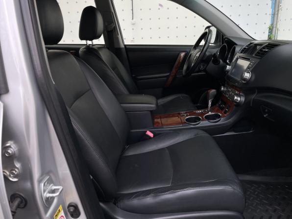 Toyota Highlander II (XU40) Рестайлинг с пробегом 2012 года, цена 2 080 000 рублей, 151980 км, внедорожник, Автокод Объявления