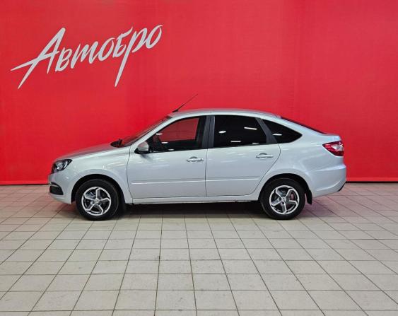 Lada (ВАЗ) Granta I Рестайлинг с пробегом 2024 года, цена 899 000 рублей, 35000 км, лифтбек, Автокод Объявления