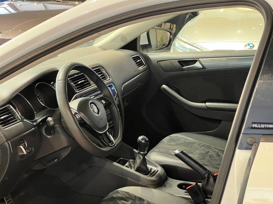 Volkswagen Jetta VI Рестайлинг Оренбург  - изображение 9