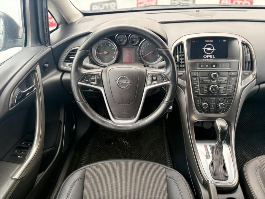 Opel Astra J Рестайлинг Санкт-Петербург  - изображение 13