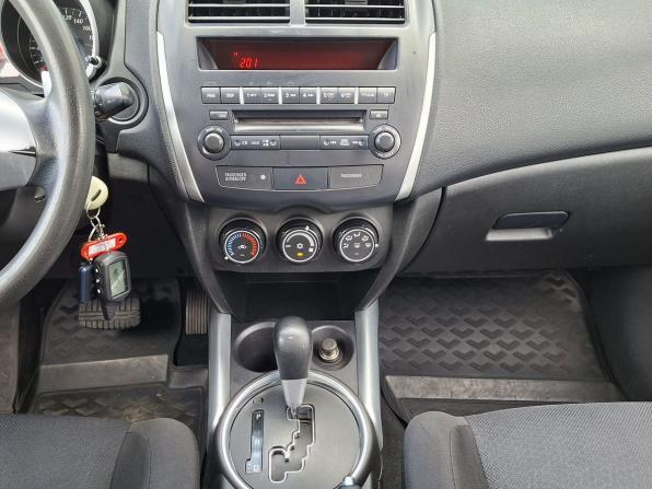 Mitsubishi ASX I с пробегом 2012 года, цена 793 000 рублей, 296000 км, внедорожник, Автокод Объявления