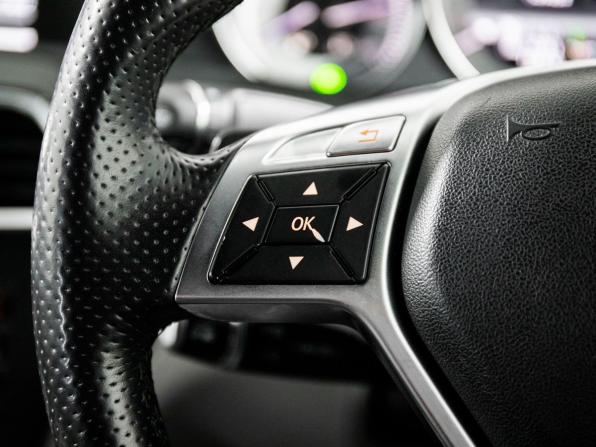 Mercedes-Benz C-Класс III (W204) Рестайлинг с пробегом 2013 года, цена 1 415 000 рублей, 149464 км, седан, Автокод Объявления