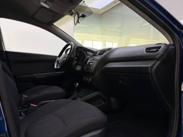 Kia Rio III Рестайлинг с пробегом 2015 года, цена 1 099 000 рублей, 160250 км, седан, Автокод Объявления