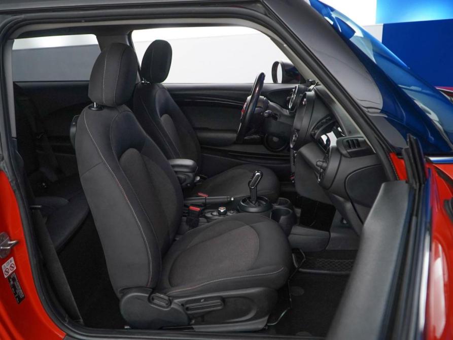 Mini Hatch III (F55/F56) Рестайлинг Москва  - изображение 8