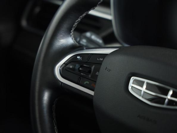 Geely Atlas Pro с пробегом 2024 года, цена 1 589 000 рублей, 149900 км, внедорожник, Автокод Объявления