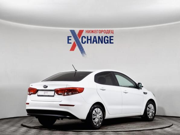 Kia Rio III Рестайлинг с пробегом 2016 года, цена 829 000 рублей, 173664 км, седан, Автокод Объявления