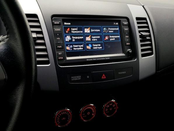 Mitsubishi Outlander II Рестайлинг с пробегом 2012 года, цена 893 000 рублей, 221941 км, внедорожник, Автокод Объявления