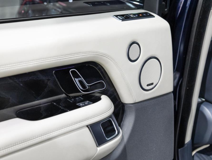 Land Rover Range Rover IV Рестайлинг Санкт-Петербург  - изображение 24