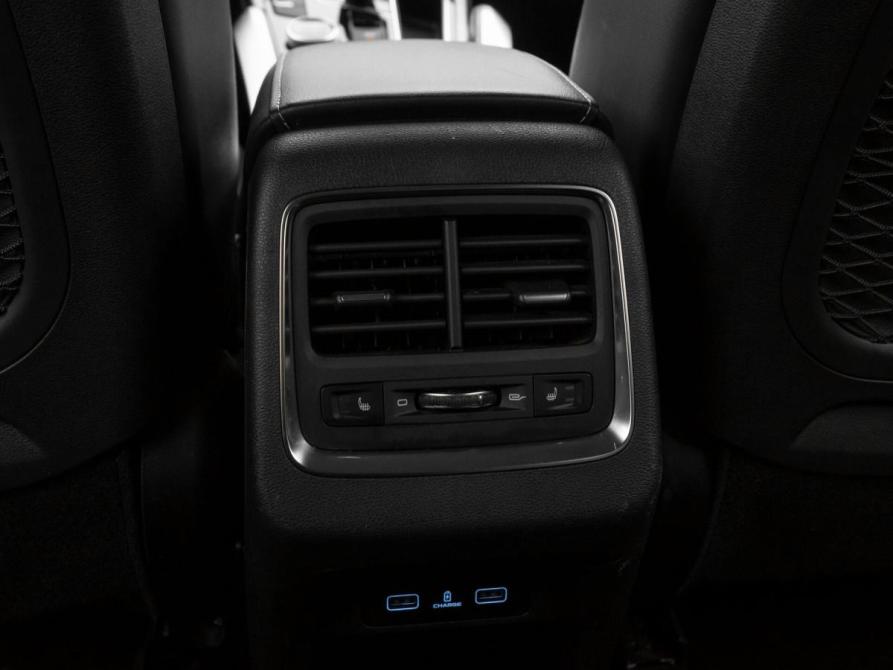Geely Atlas Pro Москва  - изображение 13