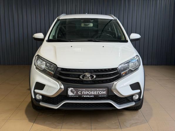 Lada (ВАЗ) XRAY I с пробегом 2018 года, цена 889 900 рублей, 112000 км, хэтчбек, Автокод Объявления