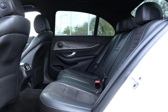 Mercedes-Benz E-Класс V (W213 S213 C238) с пробегом 2019 года, цена 3 598 000 рублей, 105521 км, седан, Автокод Объявления