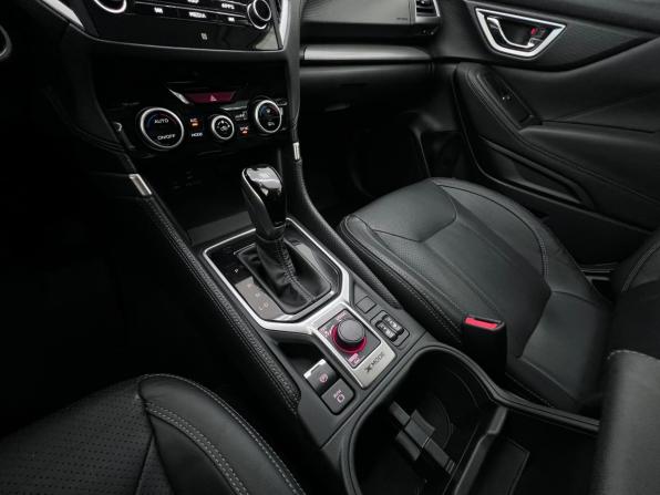 Subaru Forester V с пробегом 2020 года, цена 2 880 000 рублей, 59977 км, внедорожник, Автокод Объявления