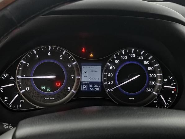 Infiniti QX80 I Рестайлинг с пробегом 2015 года, цена 2 749 000 рублей, 190125 км, внедорожник, Автокод Объявления