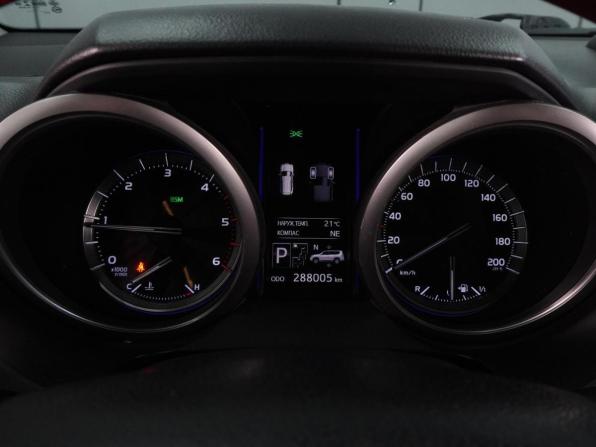 Toyota Land Cruiser Prado 150 Series Рестайлинг 1 с пробегом 2015 года, цена 4 349 000 рублей, 288005 км, внедорожник, Автокод Объявления