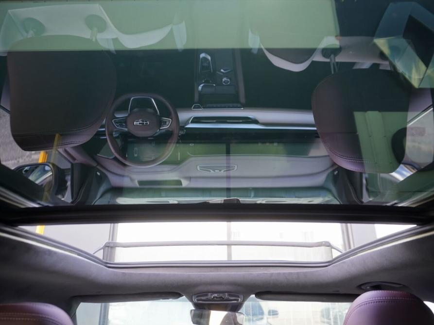 Geely Monjaro I Москва  - изображение 17