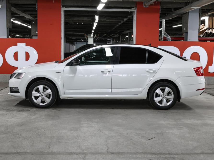 Skoda Octavia III (A7) Рестайлинг Москва  - изображение 9