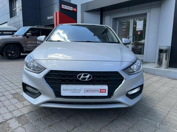 Hyundai Solaris II с пробегом 2019 года, цена 1 476 030 рублей, 82993 км, седан, Автокод Объявления