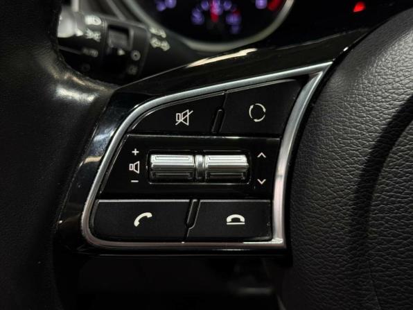 Kia Ceed III с пробегом 2019 года, цена 1 640 000 рублей, 112516 км, универсал, Автокод Объявления
