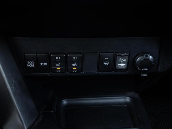 Toyota RAV4 IV (XA40) с пробегом 2013 года, цена 1 760 000 рублей, 159437 км, внедорожник, Автокод Объявления