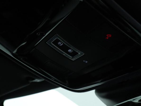 Land Rover Range Rover Velar I с пробегом 2018 года, цена 3 835 000 рублей, 83760 км, внедорожник, Автокод Объявления
