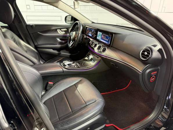 Mercedes-Benz E-Класс V (W213 S213 C238) с пробегом 2019 года, цена 4 300 000 рублей, 177855 км, седан, Автокод Объявления